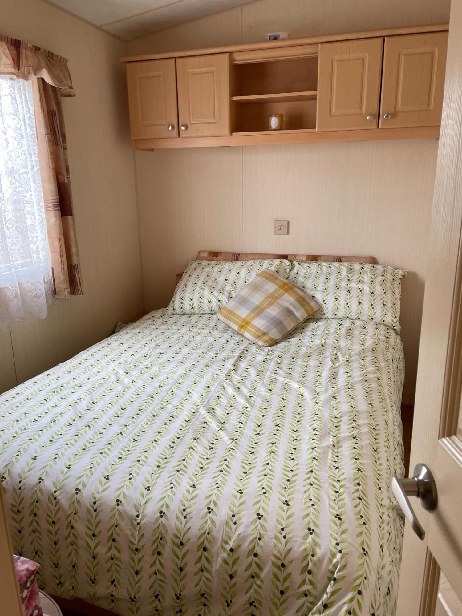 Cozy Camber Caravan 3 Bedroom Retreat With Decking Rye Ngoại thất bức ảnh