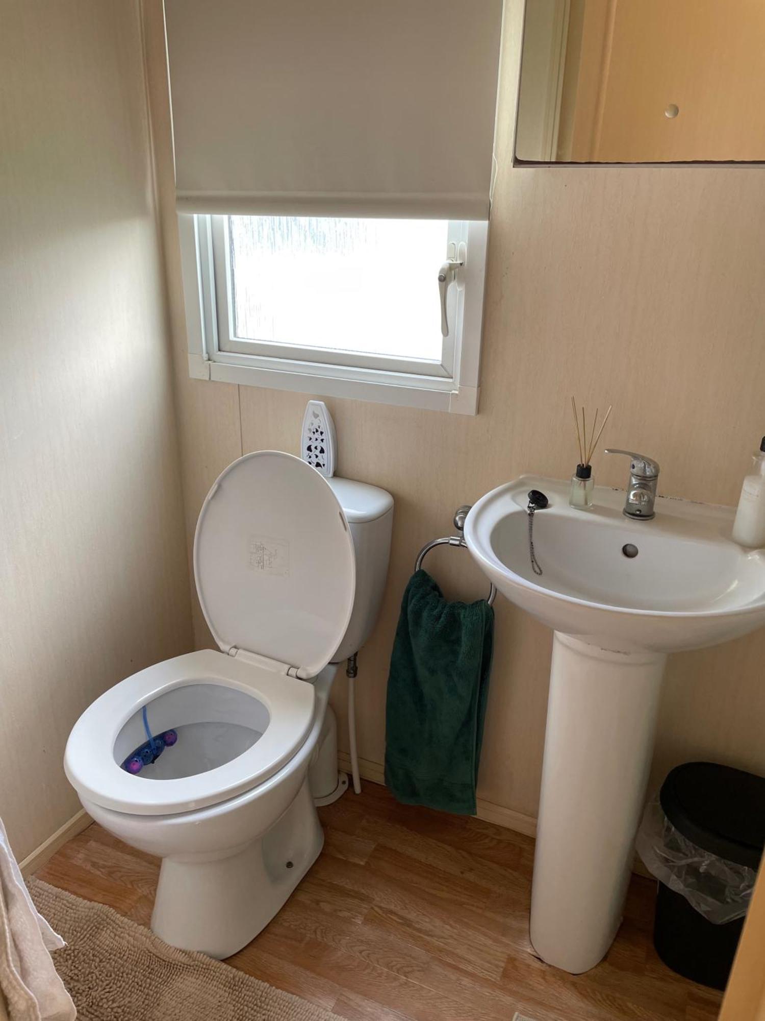Cozy Camber Caravan 3 Bedroom Retreat With Decking Rye Ngoại thất bức ảnh